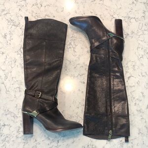 Tory Burch chocolate dark brown leather Boots 6.5 gold accent EUC belted ankle